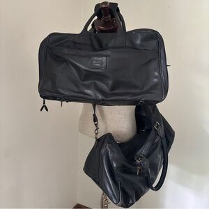 Brookstone Black Genuine Soft Leather Carryon Weekender‎ Roomy Briefcase